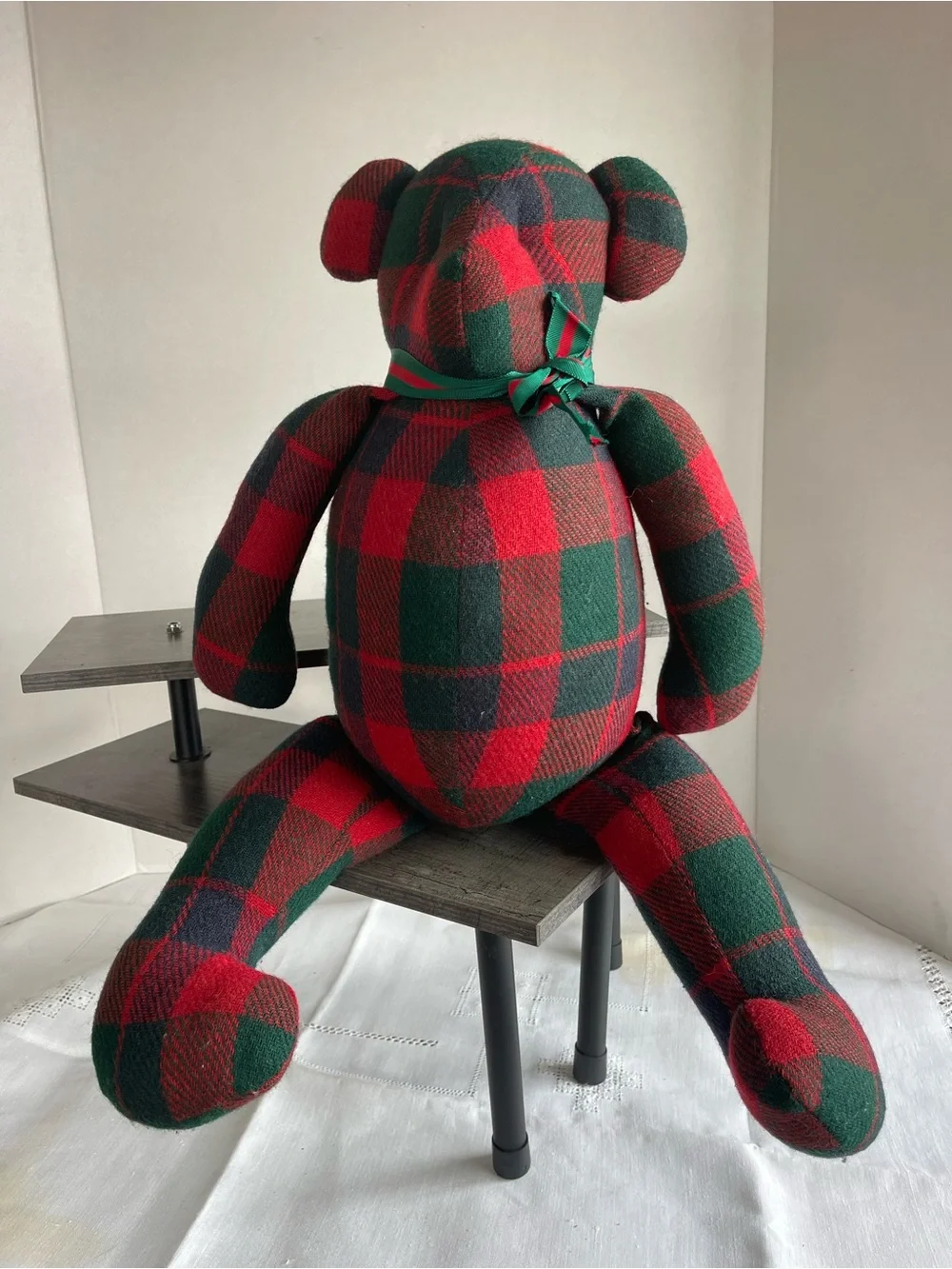 Vintage Christmas Tartan/Plaid Hand-Made Teddy Bear Red/Green/Gold EUC/Well Made